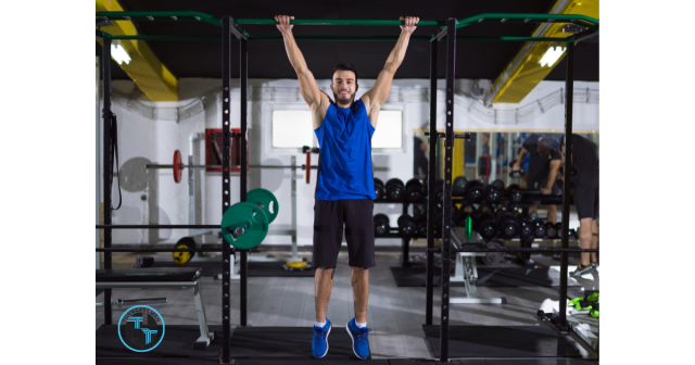 man dead hanging from pull up bar